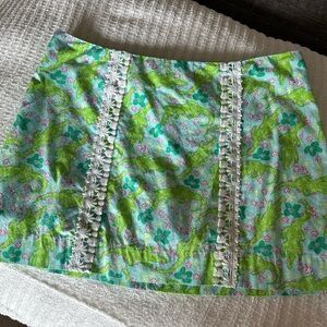 Very Cute Vintage Lilly Pulitzer Women’s Alligator Print Mini Skort